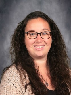Hayley Johnson : ES Nurse